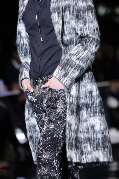 Look 112